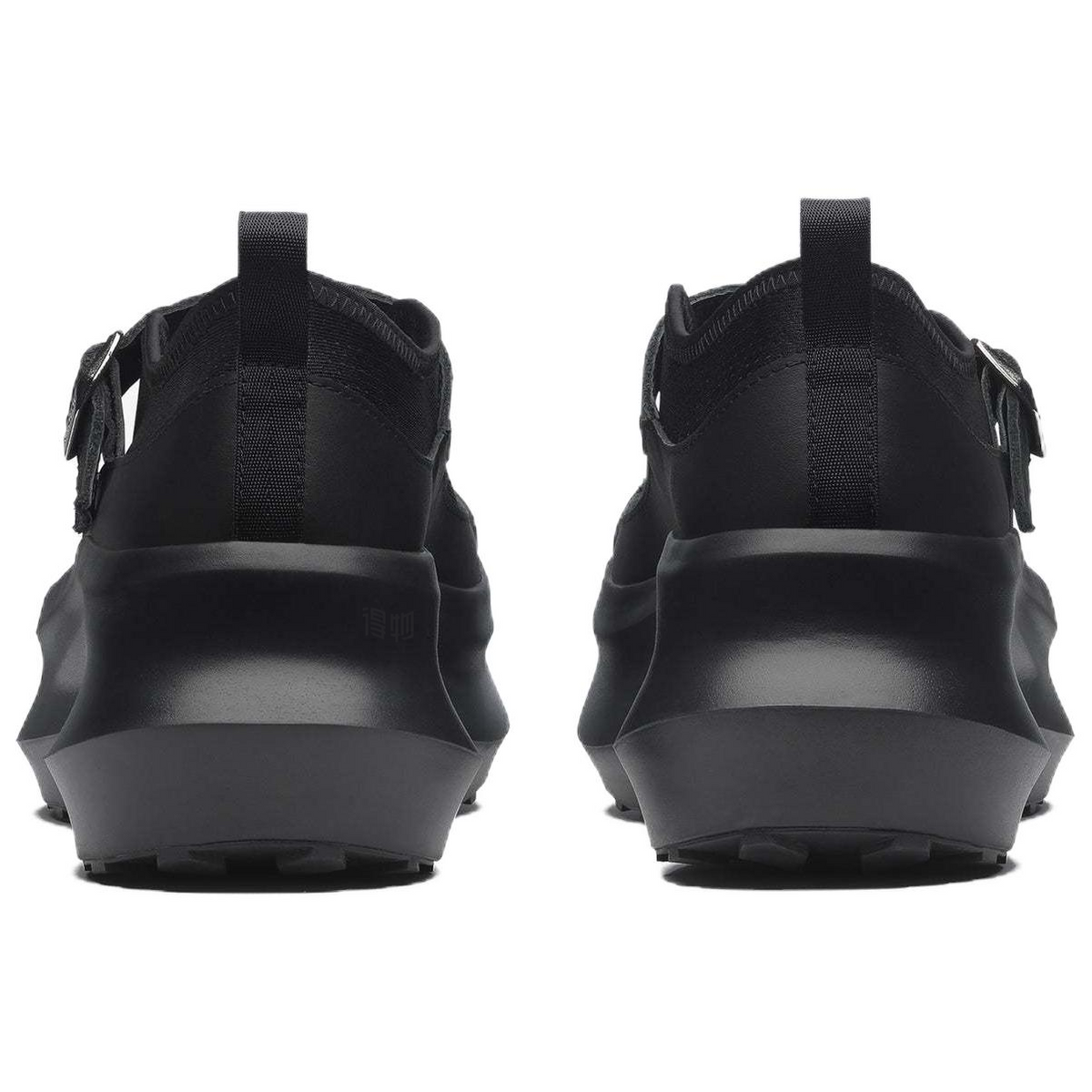 Salomon Platform Mary Jane Black